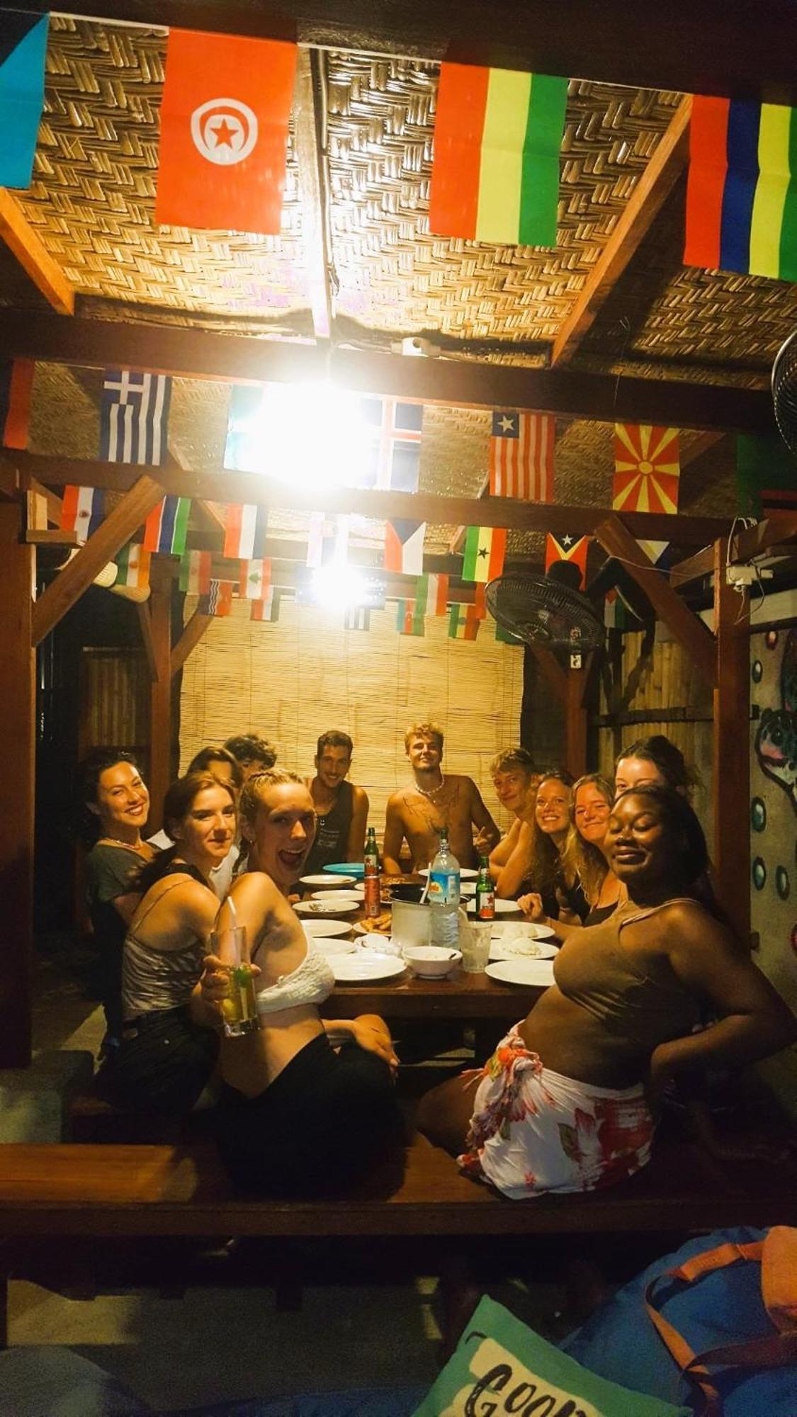 Good Vibes Bungalows Gili Trawangan Dış mekan fotoğraf