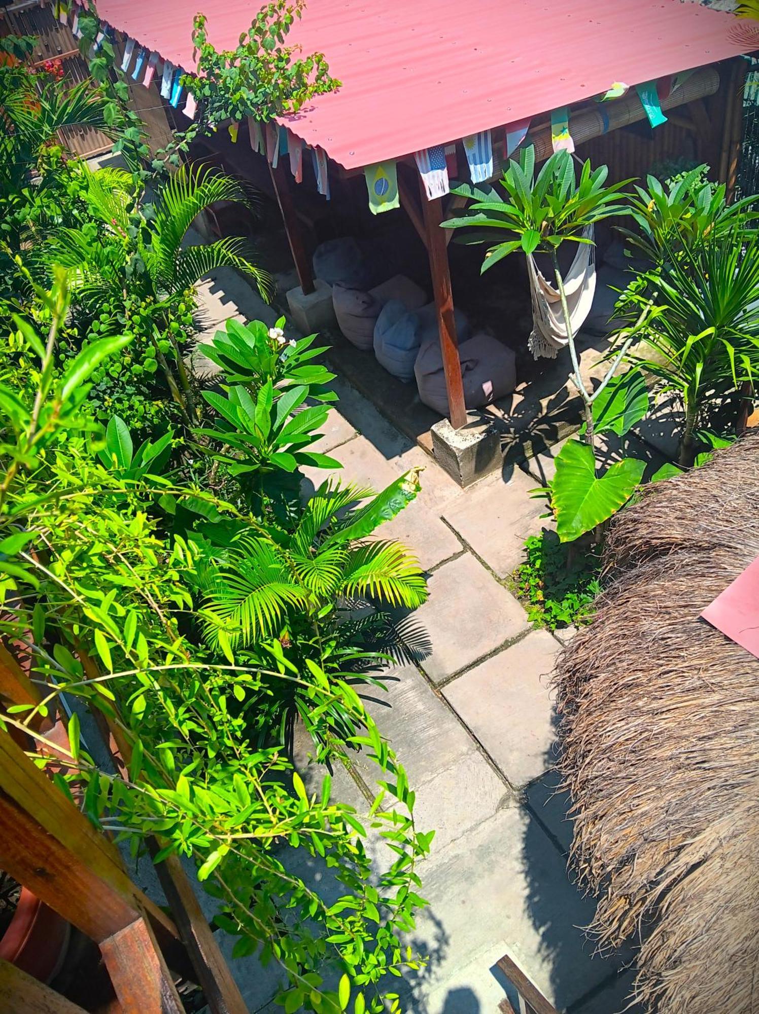 Good Vibes Bungalows Gili Trawangan Dış mekan fotoğraf